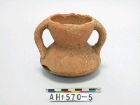 褐色夾砂雙把陶罐藏品圖，第2張